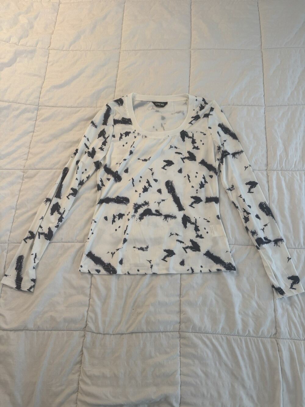 ChicMe Long Sleeve Top Tie Dye White Navy Blue Abstract Print Splatter Scoop L